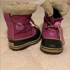 Like new Sorel Yoot Pack Boot